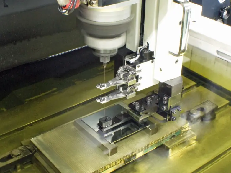 Makino EDAF2